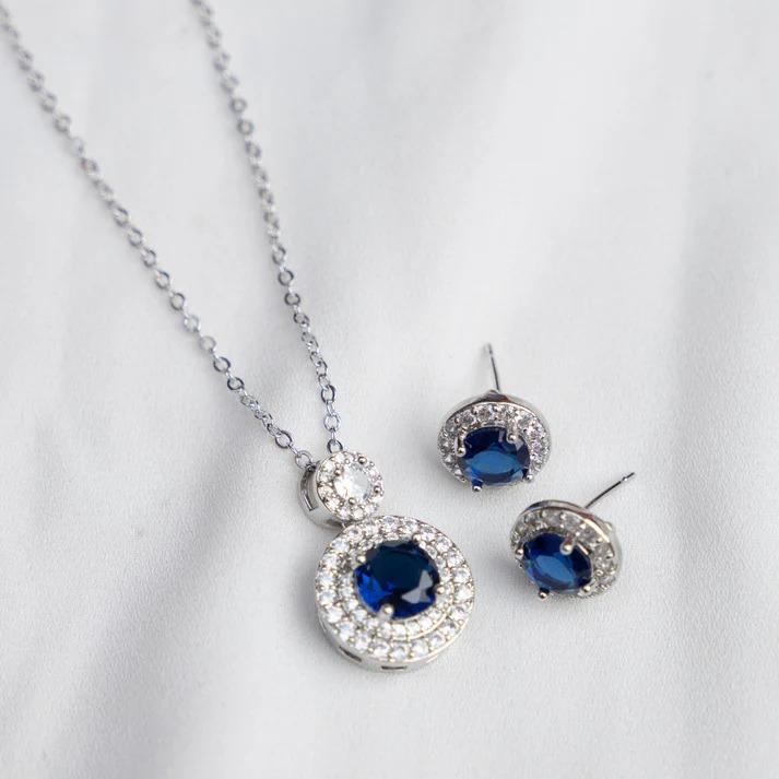 Luxury zircon stones blue saphhire pendant set