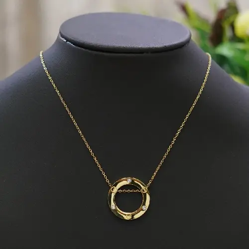 Stainless steel hollow circle style necklace