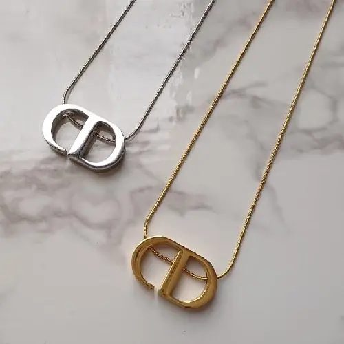 Stainless steel collier cd moderate necklace